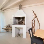 Casa Angela 6, Emma Villa *
