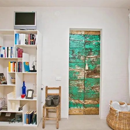 וילה Casa Angela 6, Emma Monte Urano